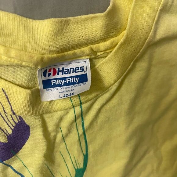 80s vintage custom canary yellow Hanes Fifty-Fifty tee shirt with splash print - Picture 12 of 12